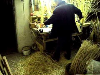 Строгание ленты из лозы 2