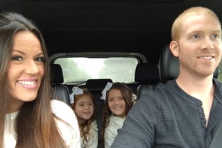 The Shocklee’s Pregnancy Announcement “Our Family’s Growin“ (Lips Are Movin Parody)