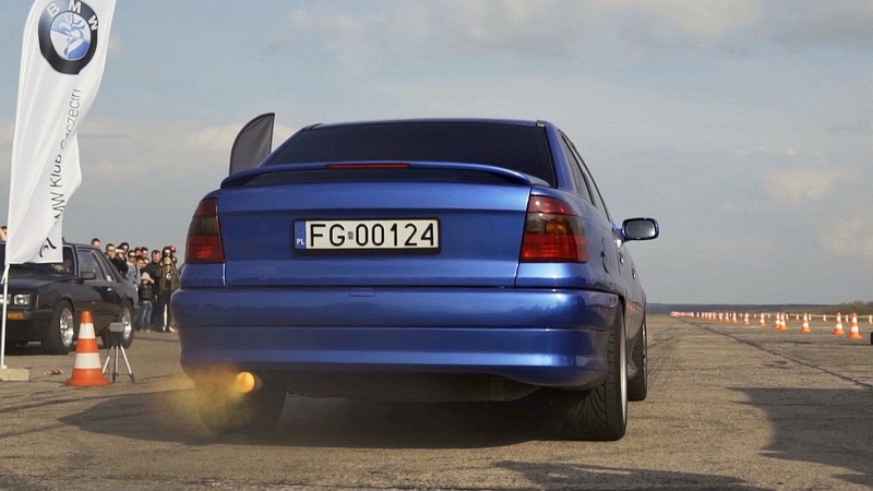 Opel Astra 3. 2 V6 Turbo Extreme Anti Lag Sound