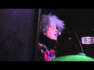 melvins lite jew boy flower head - detroit bar - costa mesa CA 7-12-11