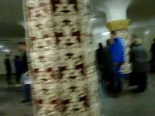 Москва Комсомольская метро играет шикарно.