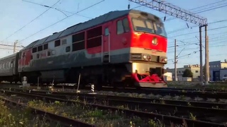 ТЭП70-0242. Летит на запад с пассажиром. Петрозаводск. Поезд 160.