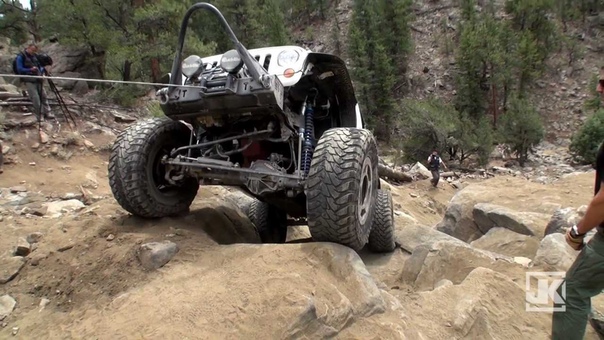 KEEP IT TIGHT : JK Experience Teaser Clip Winching out of Carnage Canyon