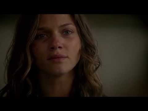 Tracy Spiridakos Revolution 2x19 Shit Happens