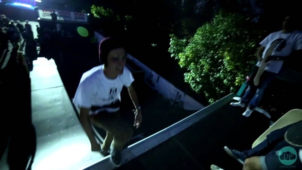 DONT take fake skateboarding contest