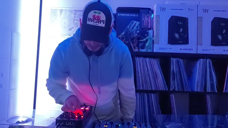 Zima Blue Little Robot Dance 039 Organic Deep House Mix June