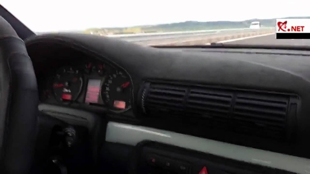 Audi RS4 vs Bmw M5, cu peste 300 km la ora, pe Autostrada Transilvania