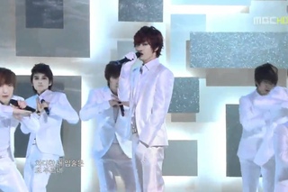 HD LIVE Super Junior - It's You ()