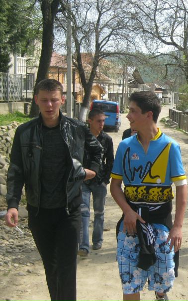 №8, Женя Латик, Долгое №8, Женя Латик, Долгое