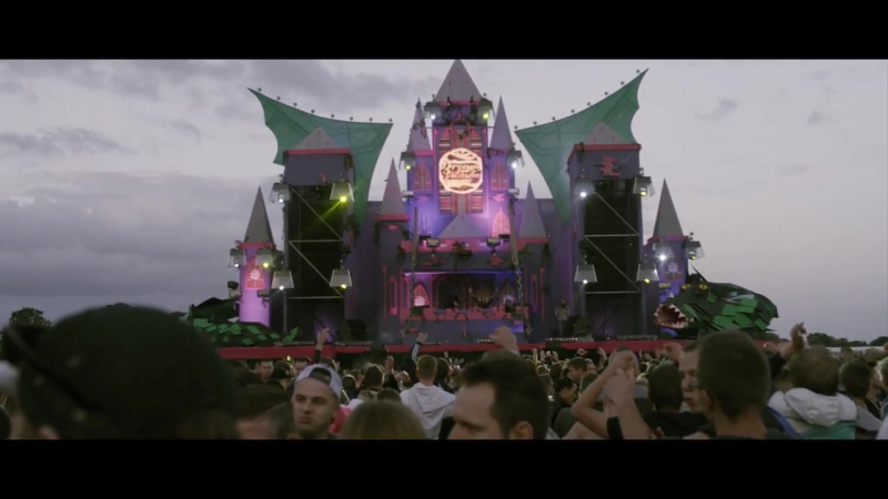 Dream Village 2015 Official Scantraxx 4 K