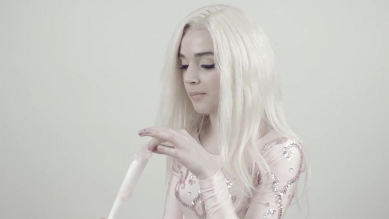 Poppy Eats Cotton