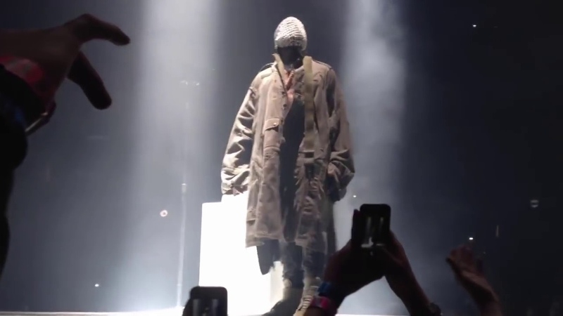 Kanye hits one poopy di scoop and the crowd goes