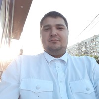 Антон Ступак