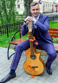 Антон Мухин