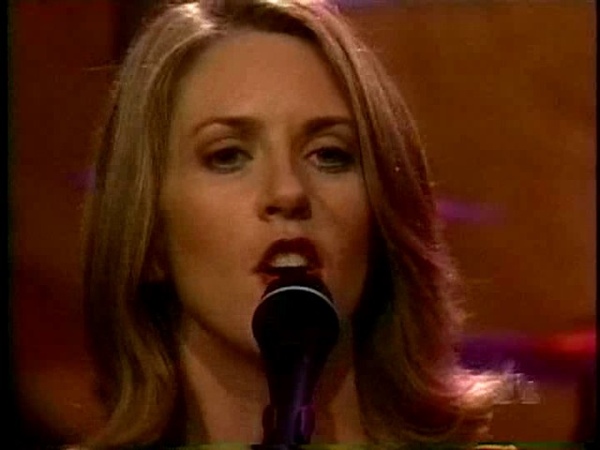 1998 Liz Phair Performs Polyester