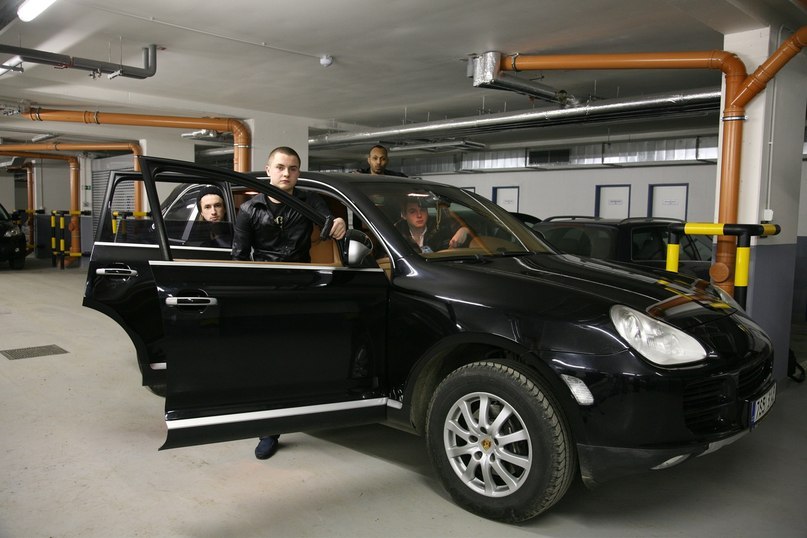 Dima Markin | London