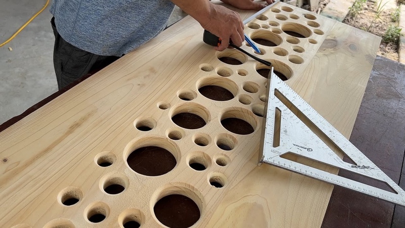 Crafting a Work of Art: Watch the Fascinating Process of Building a Beautiful Wooden