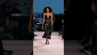 this tik tok ✨ trend but make it Versace 💫  #models #trending #versace