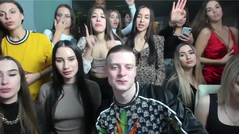 MELLSTROY И ДЕВУШКИ РАЗНОСЯТ Девушки со