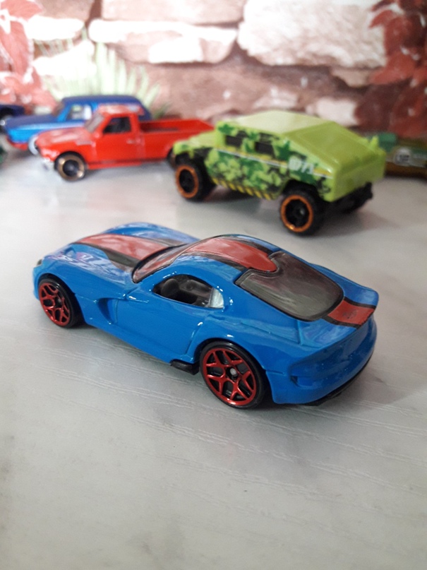 Антон Лукьянов |