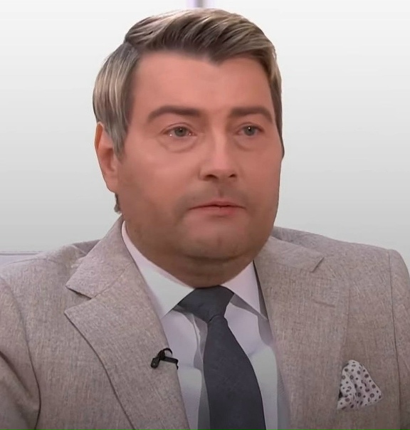 Надеемся, что oн ʜе болеет