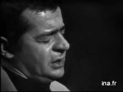 Serge Reggiani Les Loups Sont Entrés Dans