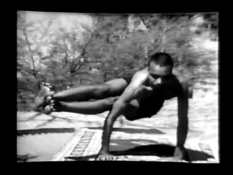 Krishnamacharya Iyengar in 1938 with Yoga Sutras, Part 1of