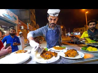 Street Food Balochistan!!  SPICY CHICKEN CHEF + Visiting MARS in Chabahar, Iran!