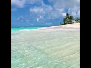 Пляж “Shoal Bay Beach“ в Ангилье.