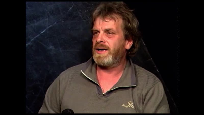 Три девицы. Поёт Александр